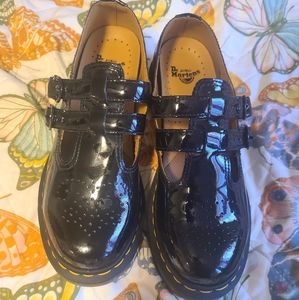 Doc martens patent leather mary Jane's 9